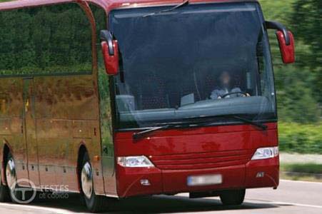 Pergunta IMT: A altura máxima legalmente admitida para os automóveis pesados de passageiro, é: